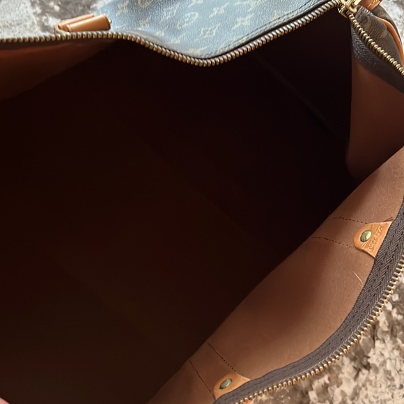 Verified Authentic vintage (Jan1990) Louis Vuitton Keepall 50 in Monogram Canvas - Picture 7 of 10